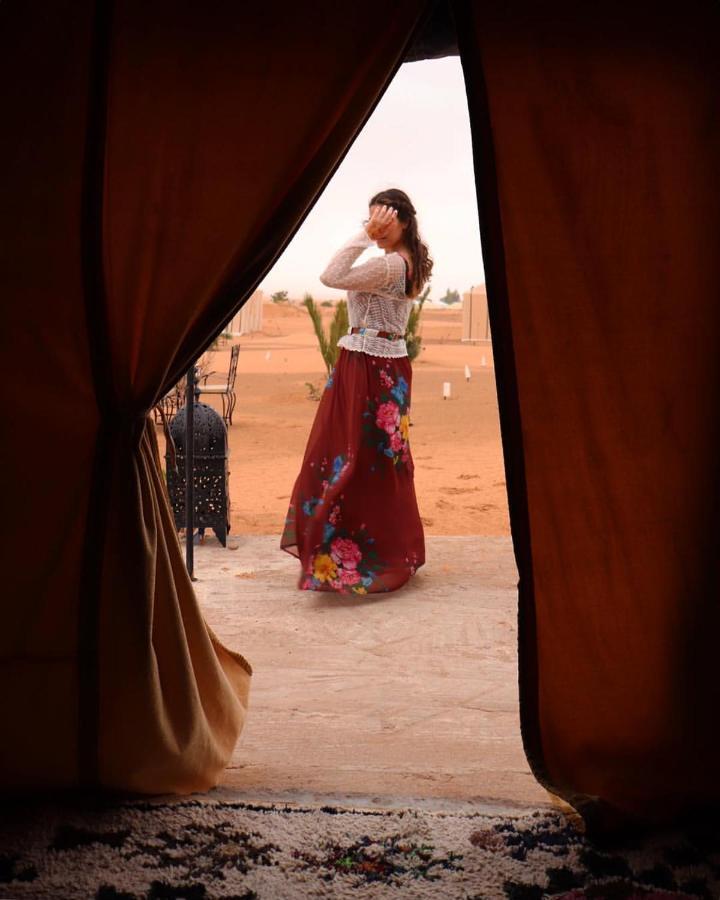 Mhamid Sahara Camp - Mhamid El Ghizlane Hotel M'Hamid Buitenkant foto